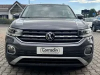 Usata VW T-Cross Advance 110 CV (80 kW) 2023 Grigio medio metallizzato SUV