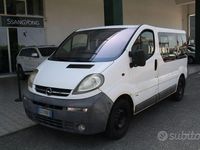 Usata Opel Vivaro 2003 Bianco Monovolume