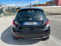 usata Lancia Ypsilon 1.2 69 CV 5 porte Platinum OK NEOPATENTATI