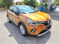 Usata Renault Captur Intens 101 CV (74 kW) 2020 Arancione SUV