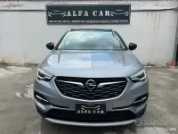 Usado Opel Grandland X 131 CV (96 kW) 2020 Gris SUV