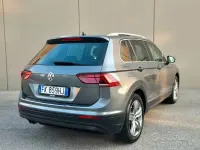 Usata VW Tiguan Business 150 CV (110 kW) 2017 Grigio SUV