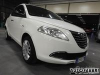 Usata Lancia Ypsilon Gold 69 CV (50 kW) 2012 Bianco Utilitaria