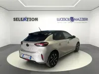 Nuova Opel Corsa 100 CV (73 kW) 2026 Argento Utilitaria
