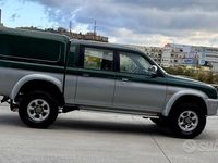 usata Mitsubishi L200 L2005 porte 2.5 TD pic