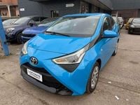 Usata Toyota Aygo Cool 72 CV (52 kW) 2019 Blu/azzurro Utilitaria
