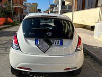 usata Lancia Ypsilon 2019