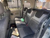 Usata Renault Kangoo 105 CV (77 kW) 2009 Grigio Monovolume