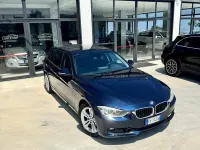 Usata BMW 316 Sport Line 116 CV (85 kW) 2015 Blu Station wagon