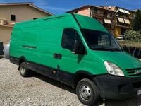 Usata Iveco Daily 150 CV (110 kW) 2007 Verde Furgone
