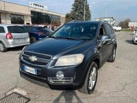 Usata Chevrolet Captiva LT 150 CV (110 kW) 2008 Grigio SUV