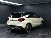 Nuova Suzuki Vitara 110 CV (80 kW) 2026 Beige SUV