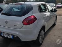 Usata Fiat Bravo Active 89 CV (65 kW) 2009 Bianco Utilitaria