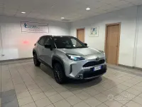 Usata Toyota Yaris Cross 92 CV (67 kW) 2022 Grigio SUV