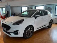 Usata Ford Puma ST-Line 125 CV (91 kW) 2023 Froz white SUV