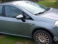 Usata Fiat Grande Punto 75 CV (55 kW) 2009 Grigio Utilitaria