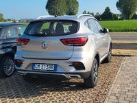Usata MG ZS 106 CV (77 kW) 2023 Grigio Berlina