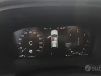 Usata Volvo V90 235 CV (172 kW) 2017 Grigio Station wagon