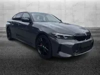 Usado BMW 330 M Sport 286 HP (210 kW) 2023 Cinzento Sedan
