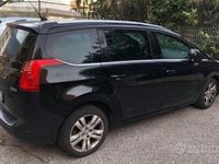 Usata Peugeot 5008 Allure 111 CV (81 kW) 2012 Nero Monovolume