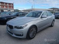 Usata BMW 318 Luxury Line 149 CV (109 kW) 2019 Grigio Berlina