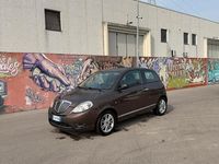 Usata Lancia Ypsilon Platinum 69 CV (50 kW) 2011 Marrone Utilitaria