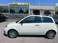 Usata Lancia Ypsilon Platinum 75 CV (55 kW) 2011 Bianco Utilitaria