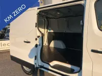 Nuova Renault Trafic 150 CV (110 kW) 2026 Bianco ghiaccio Monovolume