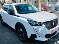 Usata Peugeot 2008 Allure 110 CV (80 kW) 2022 Bianco SUV