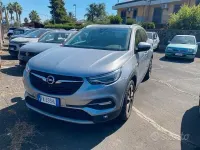 Usata Opel Grandland X 120 CV (88 kW) 2017 Grigio SUV