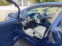Usata Opel Corsa 75 CV (55 kW) 2009 Blu Utilitaria