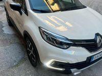 Usata Renault Captur Life 89 CV (65 kW) 2016 Bianco SUV