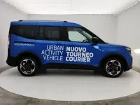 Usata Ford Courier Active 126 CV (92 kW) 2024 Blu Monovolume