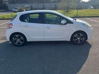 Usata Peugeot 208 Access 68 CV (50 kW) 2013 Utilitaria