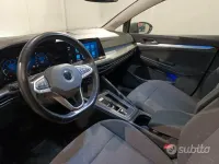 Usata VW Golf VIII 150 CV (110 kW) 2020 Berlina