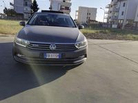 Usata VW Passat Highline 150 CV (110 kW) 2015 Grigio Station wagon