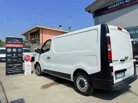 Usata Renault Trafic 110 CV (80 kW) 2022 Bianco / ov369  Monovolume