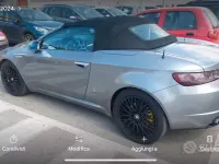 Usata Alfa Romeo Spider 200 CV (147 kW) 2007 Grigio Cabrio