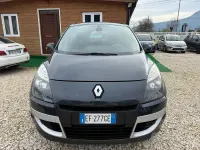 Usata Renault Scénic III 110 CV (80 kW) 2011 Grigio Monovolume