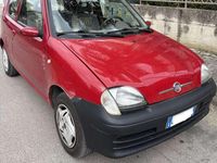 Usata Fiat 600 Active 54 CV (39 kW) 2010 Rosso Utilitaria
