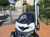 Usata Renault Twizy 12 kW (17 CV) 2012 Bianco Utilitaria