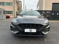 Usata Ford Focus ST 125 CV (91 kW) 2020 Grigio Berlina