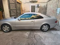 Usata Mercedes CLK200 192 CV (141 kW) 2000 Grigio Coupé