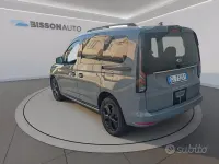 Usata Ford Tourneo Connect Sport 122 CV (89 kW) 2022 Grigio Monovolume