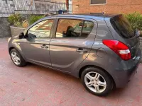 Usata Hyundai i20 Comfort 75 CV (55 kW) 2011 Grigio Utilitaria