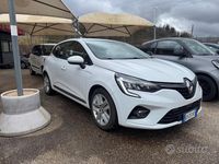 Usata Renault Clio V Business 101 CV (74 kW) 2021 Bianco Berlina