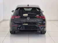 Nuova VW Golf VIII R-line Plus 116 CV (85 kW) 2026 Nero Utilitaria