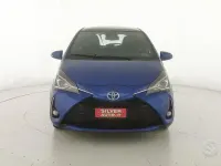 Usata Toyota Yaris Hybrid Style 73 CV (53 kW) 2018 Blu Berlina