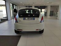 usata Lancia Ypsilon 1.0 FireFly 5 porte S&S Hybrid Ecochic Gold del 2022 usata a Arezzo