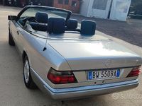 Usata Mercedes E200 1997 Grigio Station wagon